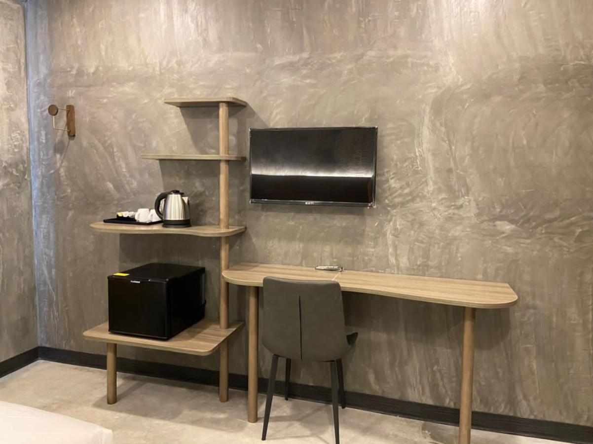 Sri Indar Hotel & Suites Parit Buntar Eksteriør bilde