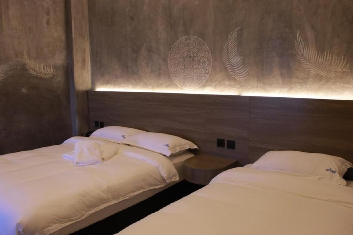 Sri Indar Hotel & Suites Parit Buntar Eksteriør bilde