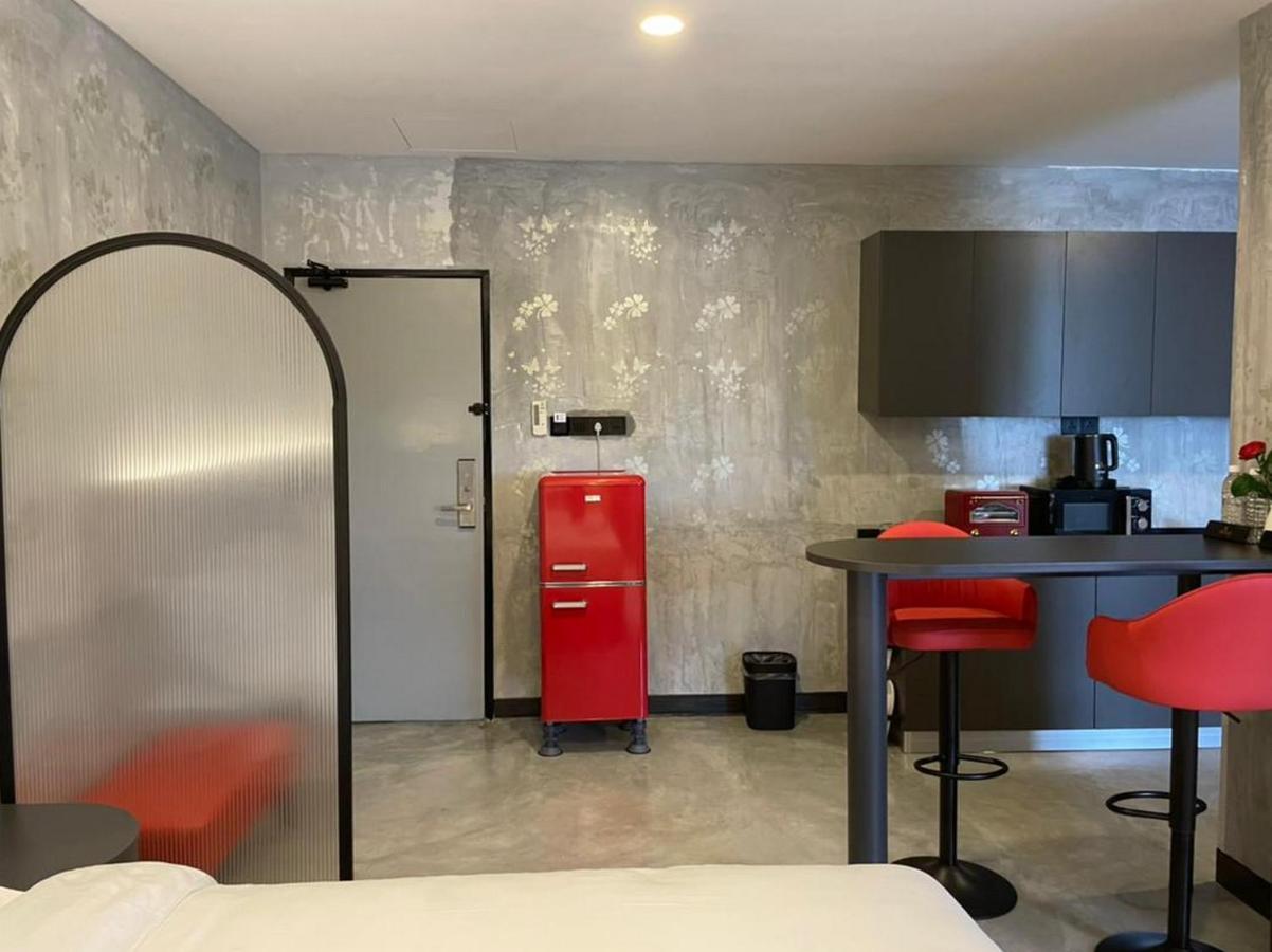 Sri Indar Hotel & Suites Parit Buntar Eksteriør bilde